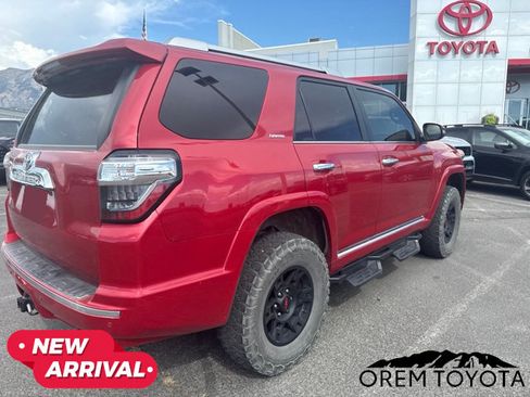 Used 2023 Toyota 4Runner Limited AWD/4WD image 4
