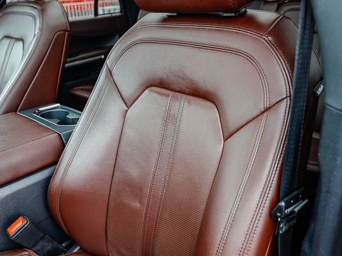 Used 2024 Ford Expedition Max Limited image 31