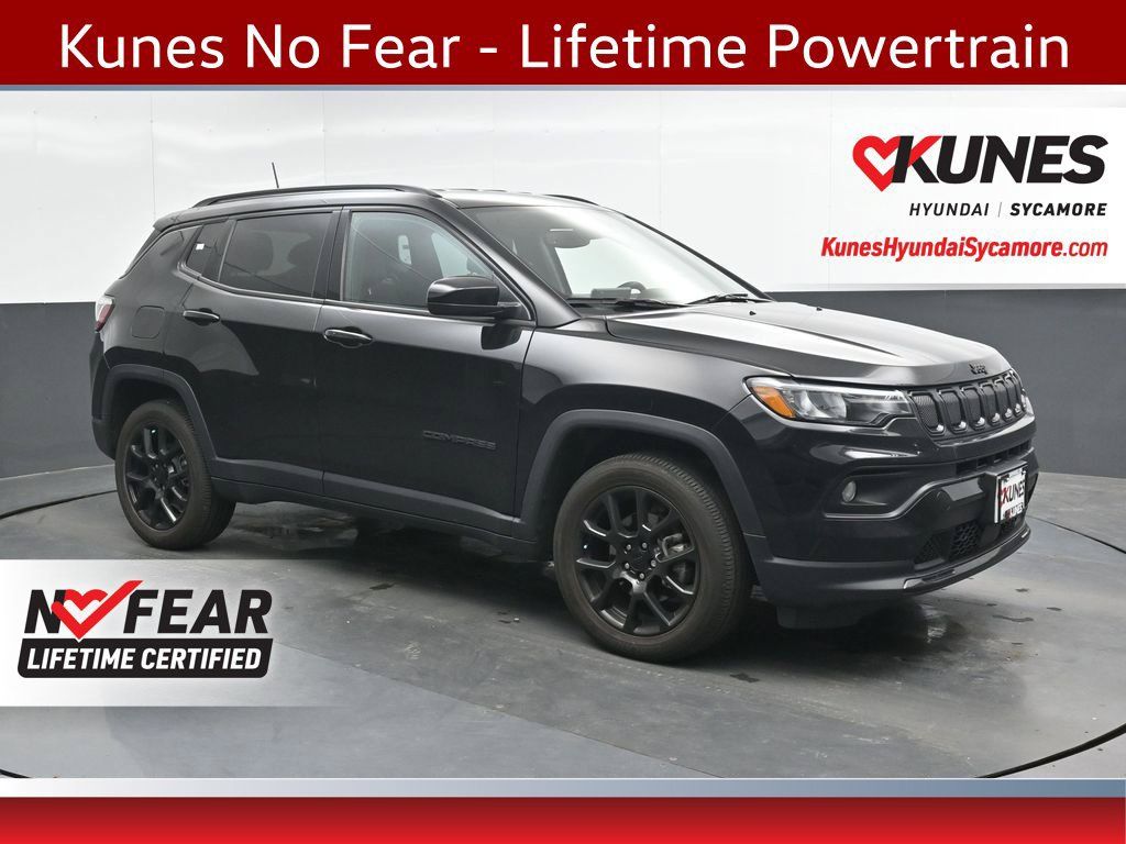 Used 2022 Jeep Compass Latitude w/ Convenience Group AWD/4WD image 1
