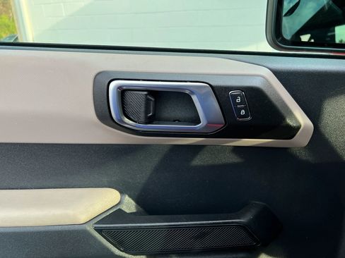 Used 2021 Ford Bronco Big Bend AWD/4WD image 16