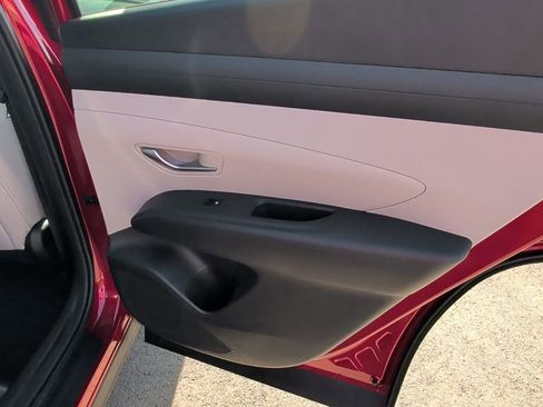 New 2026 Hyundai Tucson SEL image 16