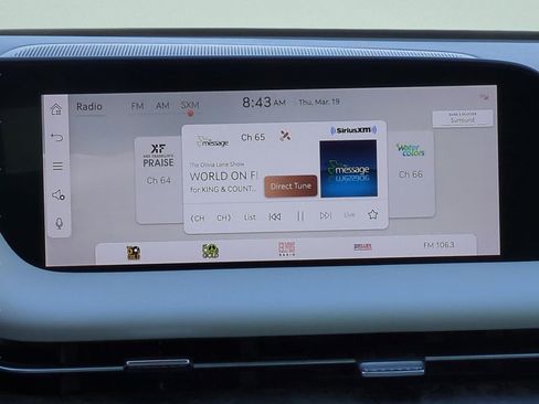 Used 2025 Genesis G90 3.5T AWD/4WD image 19