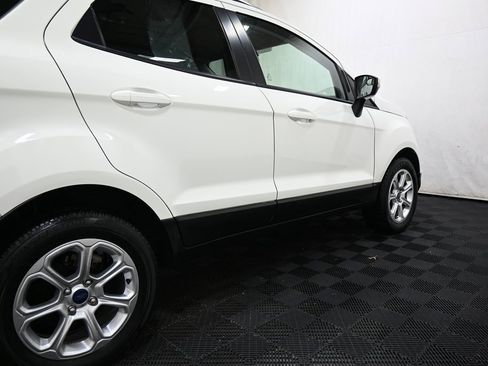 Used 2019 Ford EcoSport SE image 14