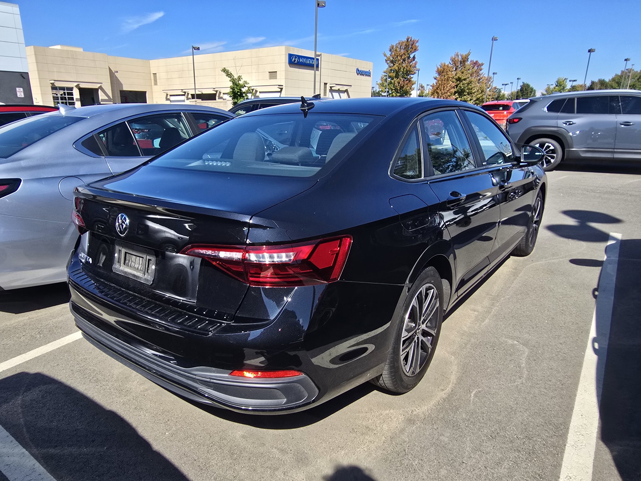 Used 2024 Volkswagen Jetta Sport FWD image 15