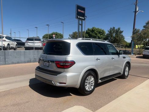 Used 2024 Nissan Armada SV RWD image 5