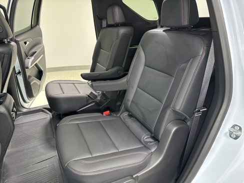 Used 2026 Chevrolet Traverse Z71 AWD/4WD image 29