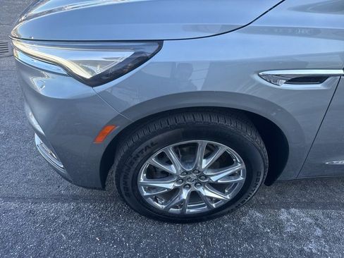 Used 2024 Buick Enclave Essence w/ Experience Buick Package image 4