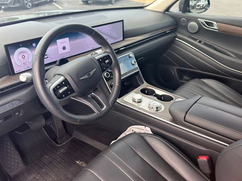 Used 2025 Genesis GV80 2.5T Advanced AWD/4WD image 10