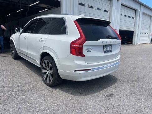 Used 2024 Volvo XC90 B6 Ultimate w/ Lounge Package AWD/4WD image 5