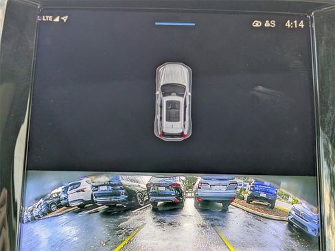 Certified 2023 Volvo XC60 B5 Ultimate w/ Protection Package Premier image 27