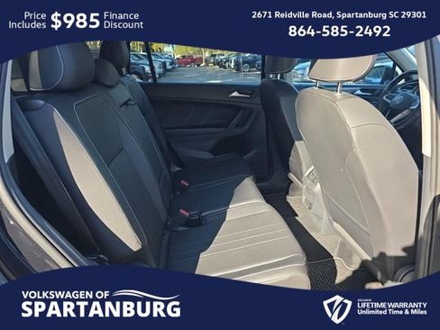 Used 2023 Volkswagen Tiguan SE image 7