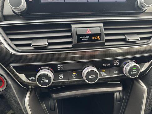 Used 2022 Honda Accord Sport image 20