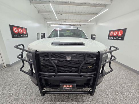 Used 2020 Chevrolet Silverado 2500 W/T w/ WT Convenience Package RWD image 2