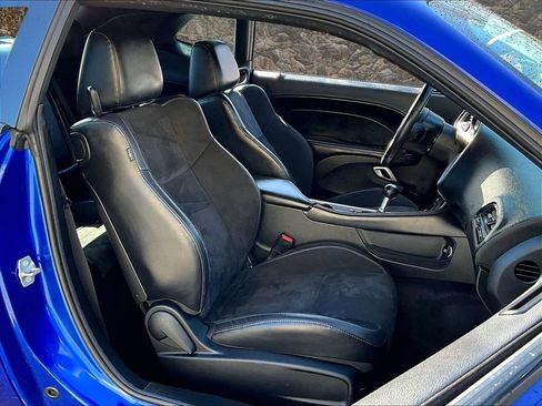 Used 2018 Dodge Challenger R/T Plus image 7