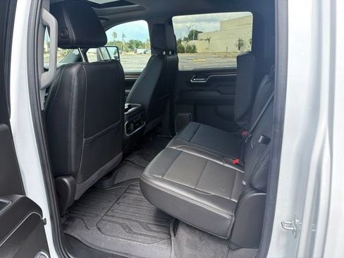 Used 2025 GMC Sierra 3500 Denali w/ Denali Reserve Package AWD/4WD image 21