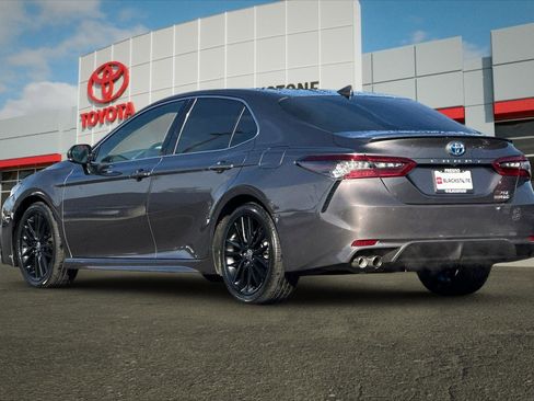 Certified 2022 Toyota Camry XSE image 5