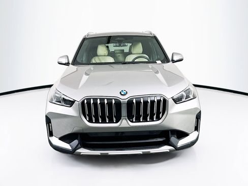 Used 2025 BMW X1 xDrive28i AWD/4WD image 2