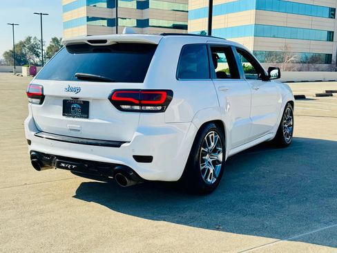 Used 2014 Jeep Grand Cherokee SRT8 w/ Luxury Group II image 8