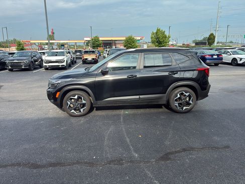 Used 2026 Kia Seltos S FWD image 4