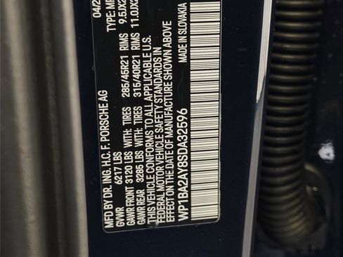 Certified 2025 Porsche Cayenne Coupe image 26