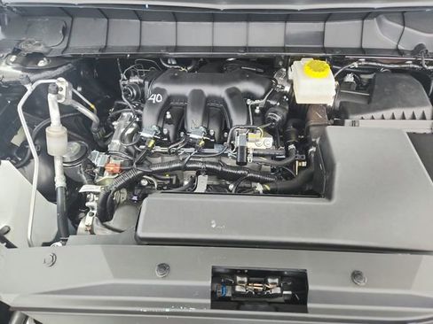New 2026 Nissan Pathfinder SL FWD image 17