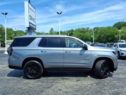 Used 2025 Chevrolet Tahoe Premier AWD/4WD image 4