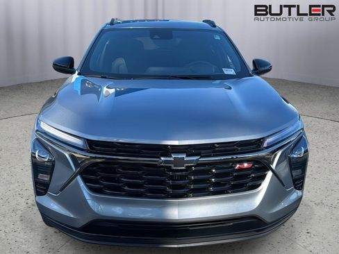 New 2026 Chevrolet Trax RS w/ Driver Confidence Package image 7