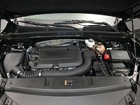 Used 2022 Buick Envision Avenir w/ Technology Package II FWD image 12