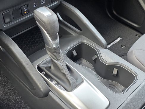 Used 2025 Nissan Frontier S image 14