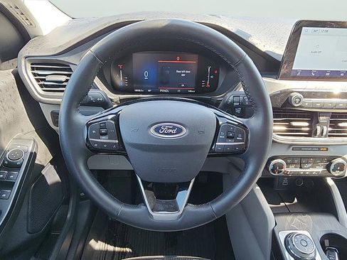 Used 2024 Ford Escape Active w/ Cold Weather Package image 10