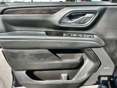 Certified 2024 Chevrolet Tahoe Z71 w/ Luxury Package image 23