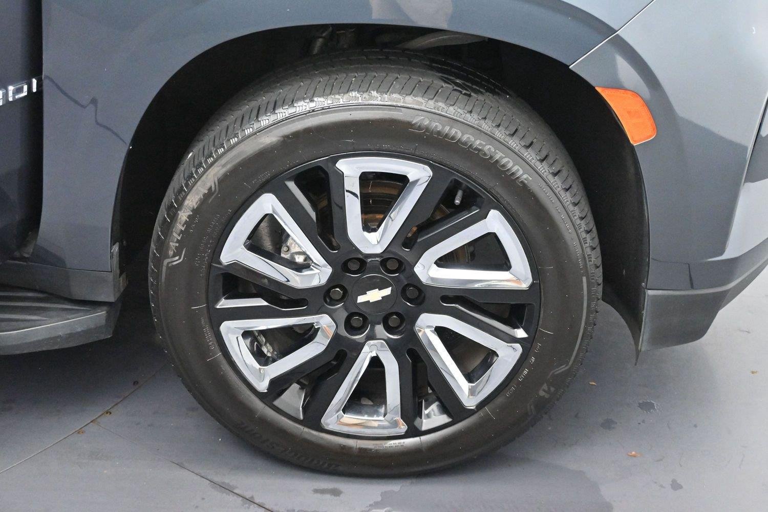 Used 2021 Chevrolet Tahoe Premier AWD/4WD image 36
