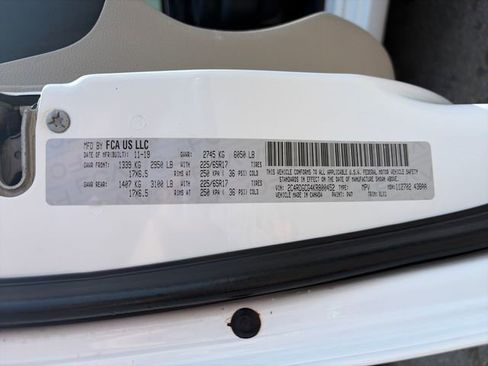 Used 2019 Dodge Grand Caravan SXT FWD image 46