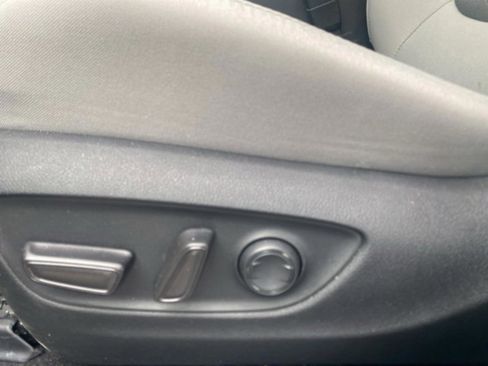 Used 2024 Toyota RAV4 XLE image 12