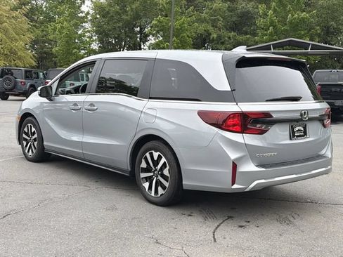 Used 2025 Honda Odyssey EX-L image 11