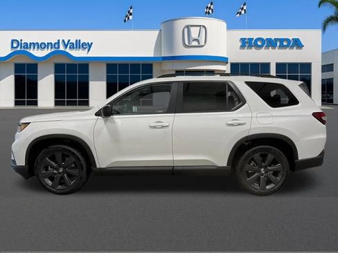 New 2025 Honda Pilot Sport image 6