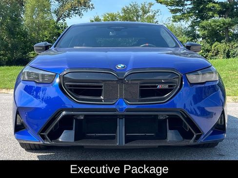 Used 2025 BMW M5 w/ Executive Package AWD/4WD image 2