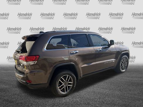Used 2020 Jeep Grand Cherokee Limited w/ Luxury Group II image 9