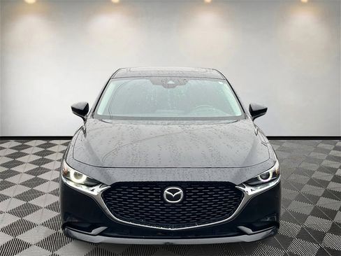 Used 2019 MAZDA MAZDA3 Sedan w/ Premium Package image 8