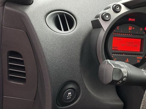 Used 2016 Nissan 370Z NISMO image 25