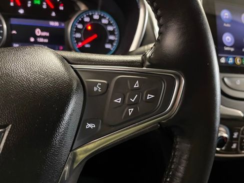 Used 2021 Chevrolet Equinox Premier FWD image 23