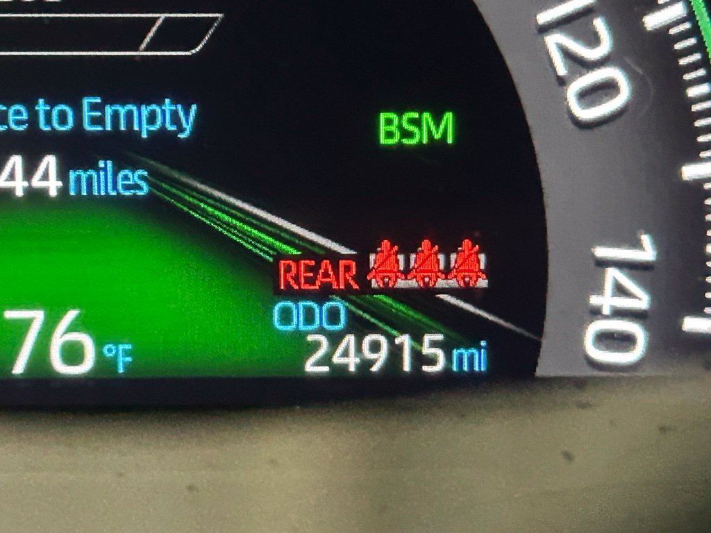 Certified 2023 Toyota RAV4 XLE Premium AWD/4WD image 22