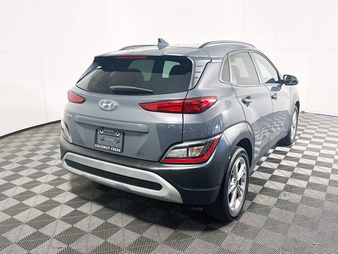 Used 2023 Hyundai Kona SEL FWD image 3