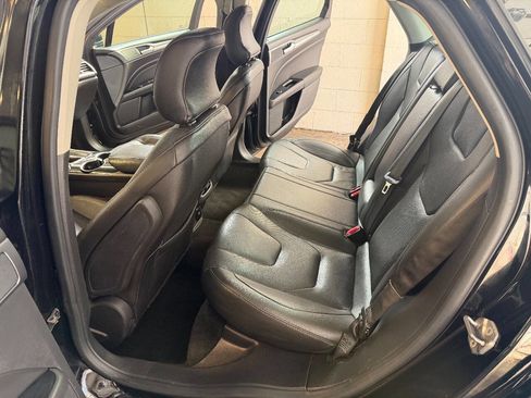 Used 2016 Ford Fusion Titanium image 12