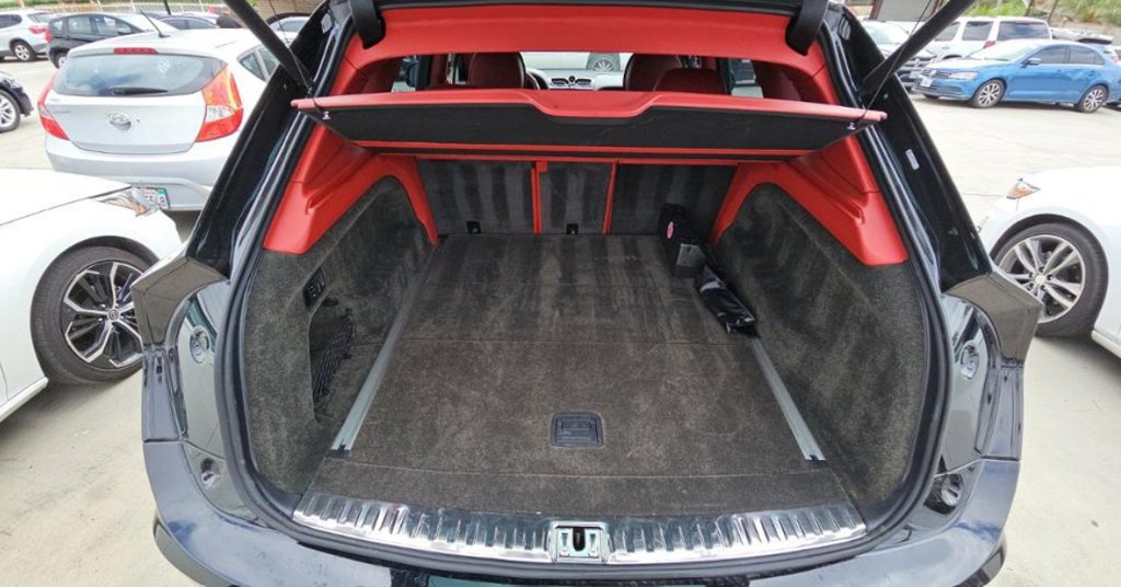 Used 2022 Bentley Bentayga AWD/4WD image 7