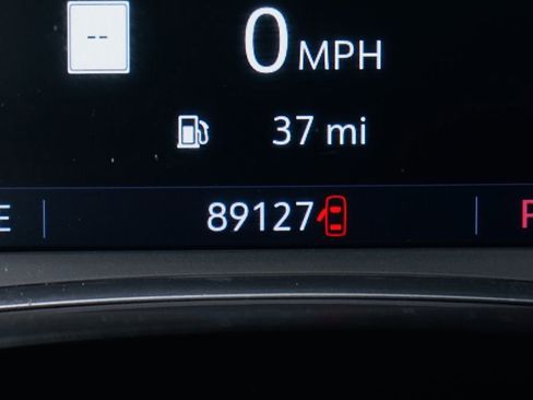 Used 2020 Chevrolet Traverse RS FWD image 25