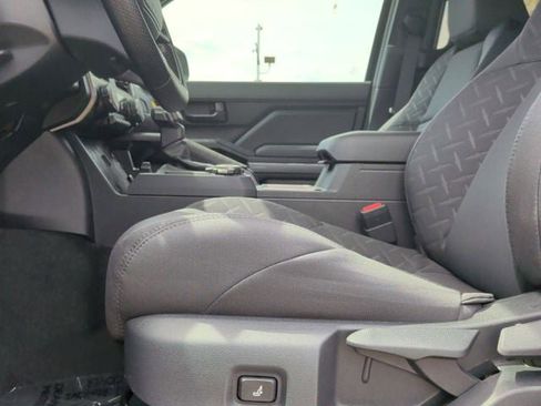 New 2026 Toyota Tacoma SR5 AWD/4WD image 11