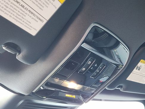 New 2026 Land Rover Range Rover Sport Dynamic SE image 26