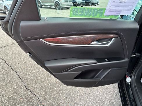 Used 2016 Cadillac XTS Luxury FWD image 13
