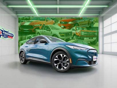 New 2026 Ford Mustang Mach-E Select w/ Comfort Package